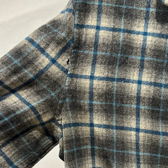 Pendleton Blue and Gray Plaid Shirt Jacket - Picture 4 of 10